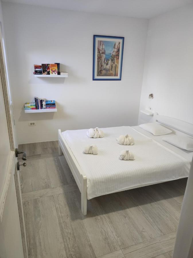 Luxury Apartment Alba With Pool Kanfanar Εξωτερικό φωτογραφία