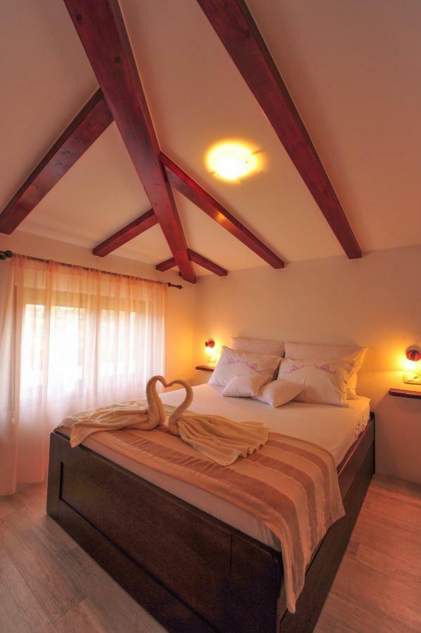 Luxury Apartment Alba With Pool Kanfanar Εξωτερικό φωτογραφία
