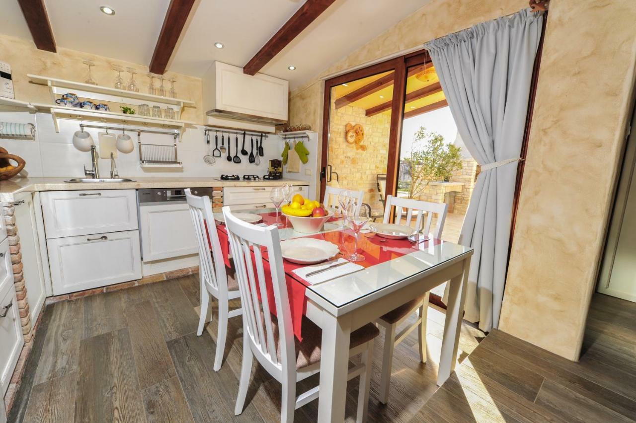 Luxury Apartment Alba With Pool Kanfanar Εξωτερικό φωτογραφία